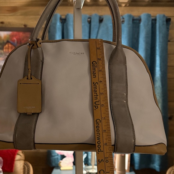 Coach White and Gray Satchel with Tan Accents - Picture 3 of 16